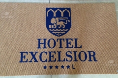 Zerbino personalizzato intarsiato a mano in chicco di riso - #1018