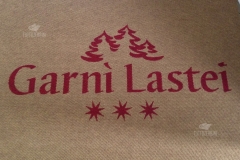 Zerbino personalizzato intarsiato a mano in chicco di riso - #1020