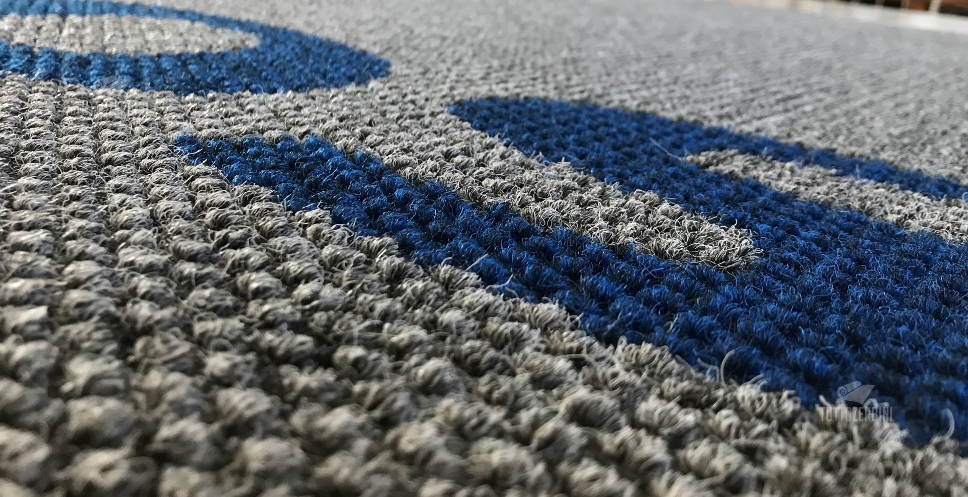 Zerbino personalizzato intarsiato a mano in chicco di riso - #6796