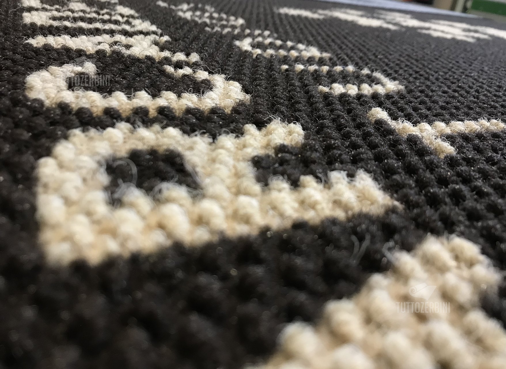 Zerbino personalizzato intarsiato a mano in chicco di riso - #7028