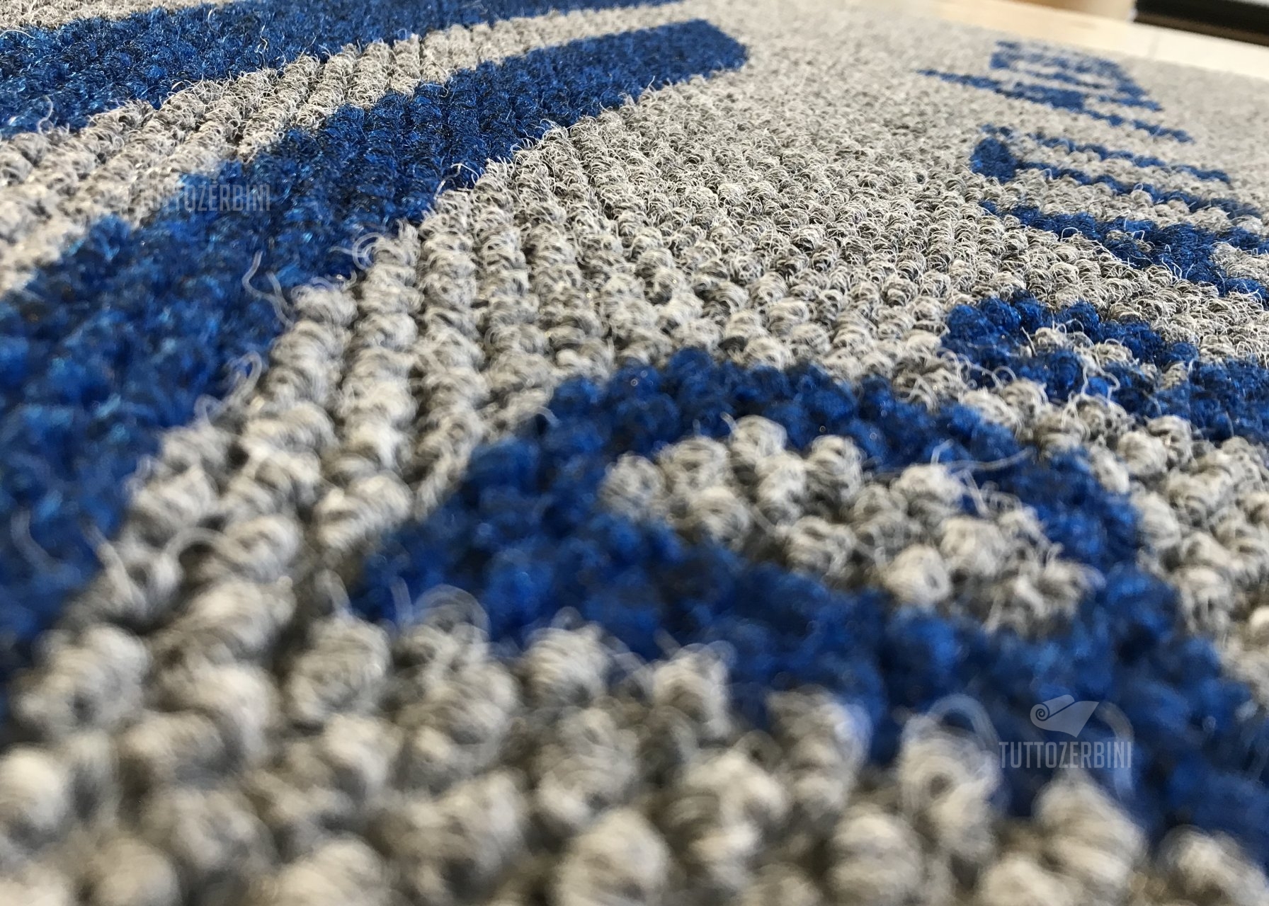 Zerbino personalizzato intarsiato a mano in chicco di riso - #7155