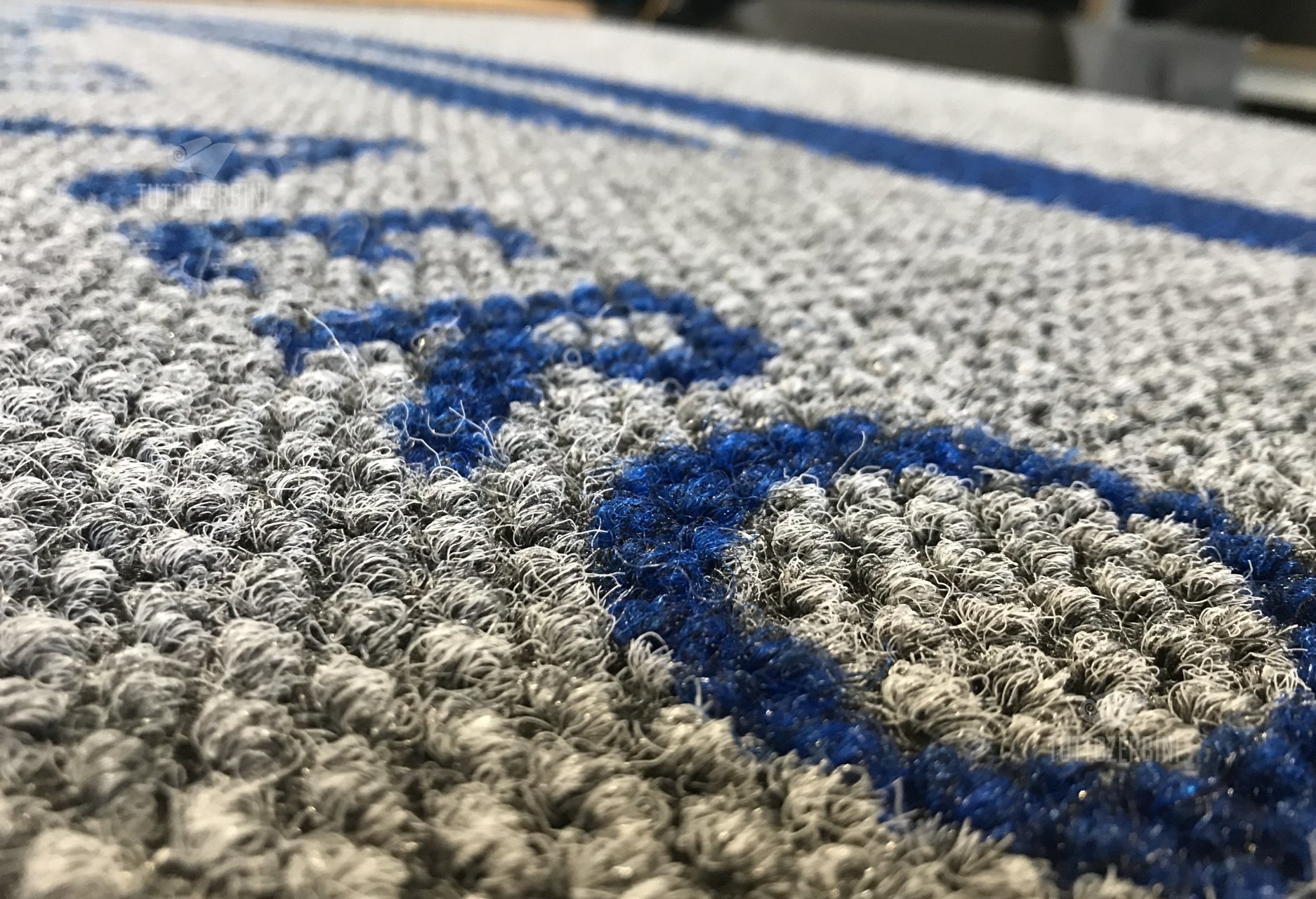 Zerbino personalizzato intarsiato a mano in chicco di riso - #7200