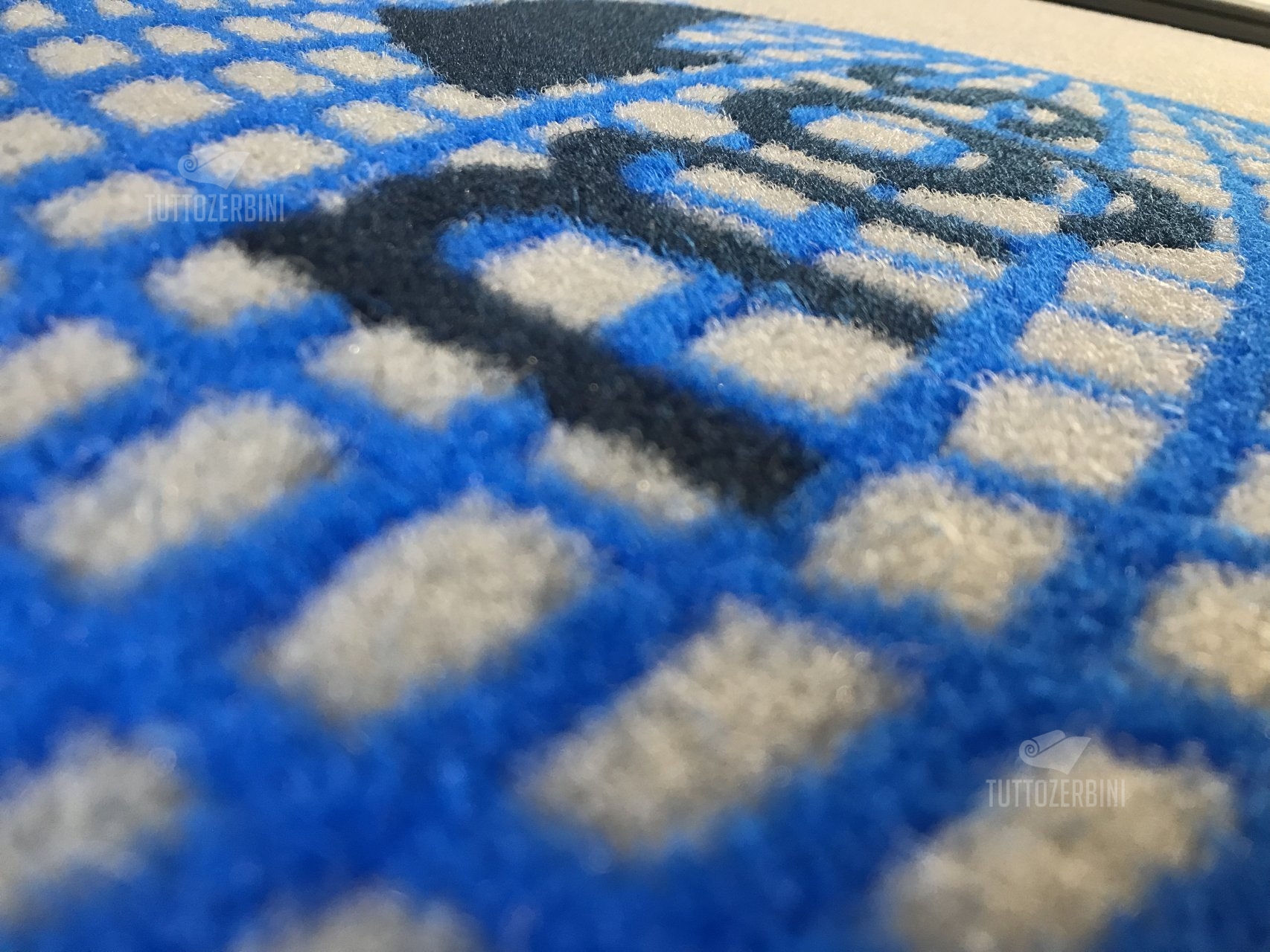 Zerbino personalizzato intarsiato a mano in cocco sintetico - #6909