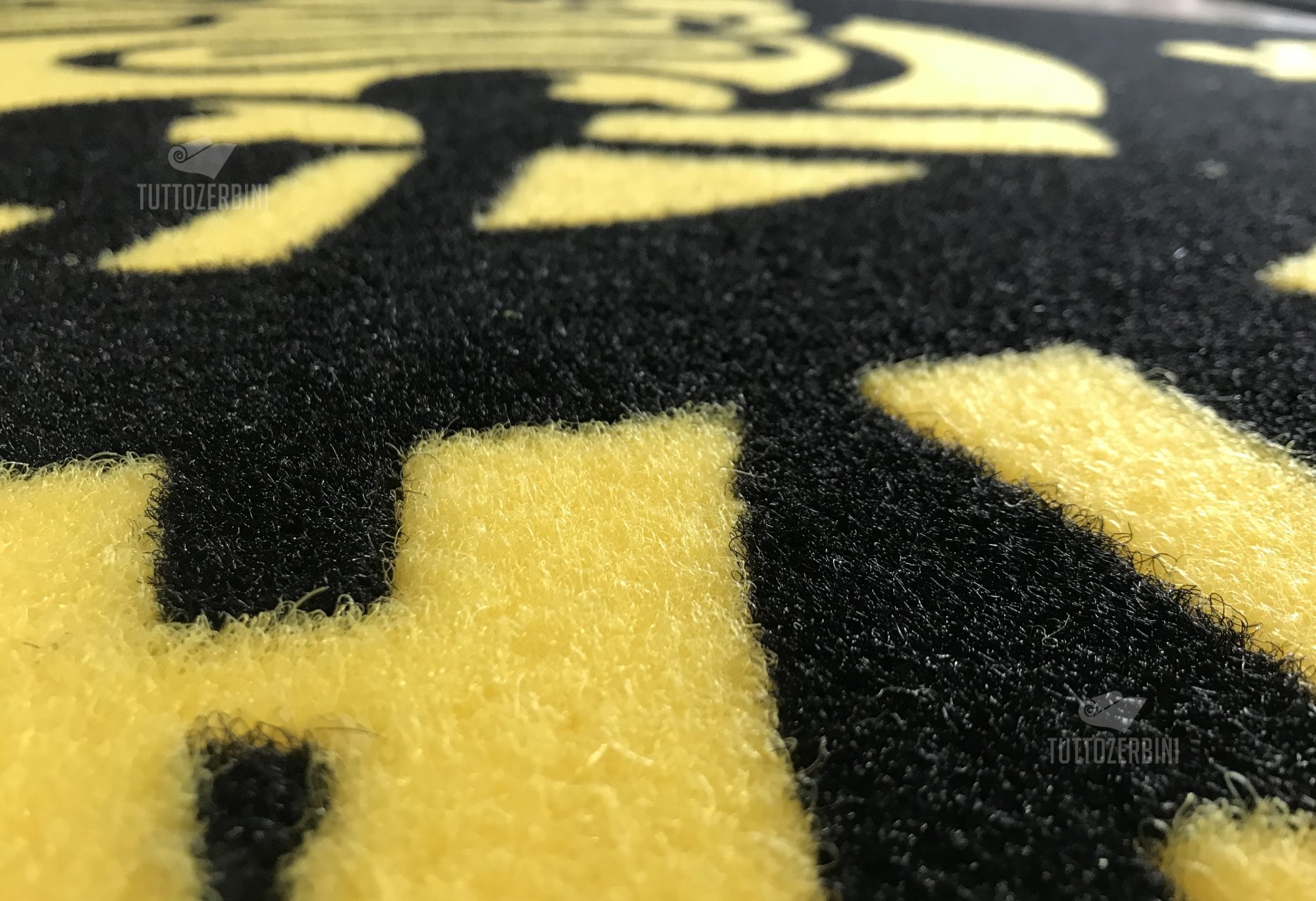 Zerbino personalizzato intarsiato a mano in cocco sintetico - #6921