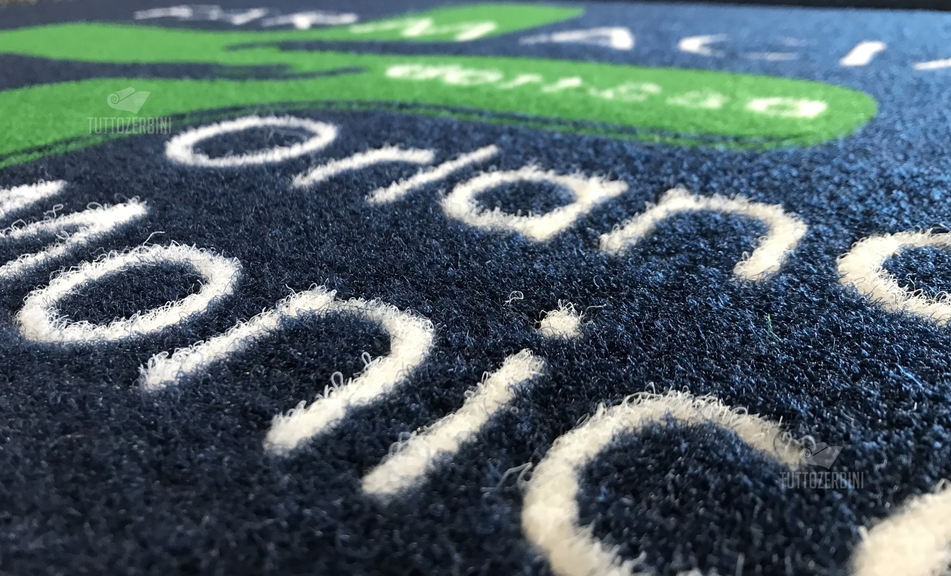 Zerbino personalizzato intarsiato a mano in cocco sintetico - #7020