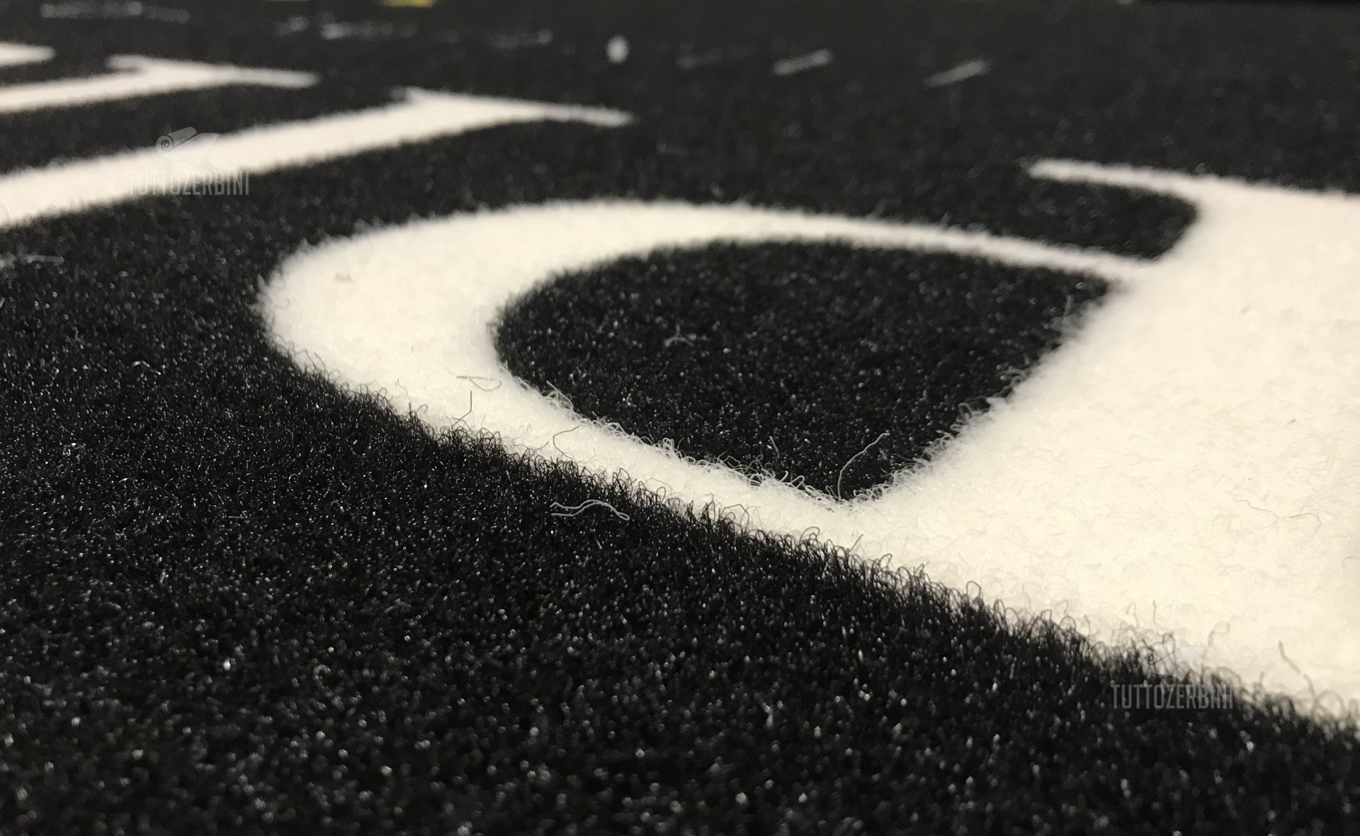 Zerbino personalizzato intarsiato a mano in cocco sintetico - #7072