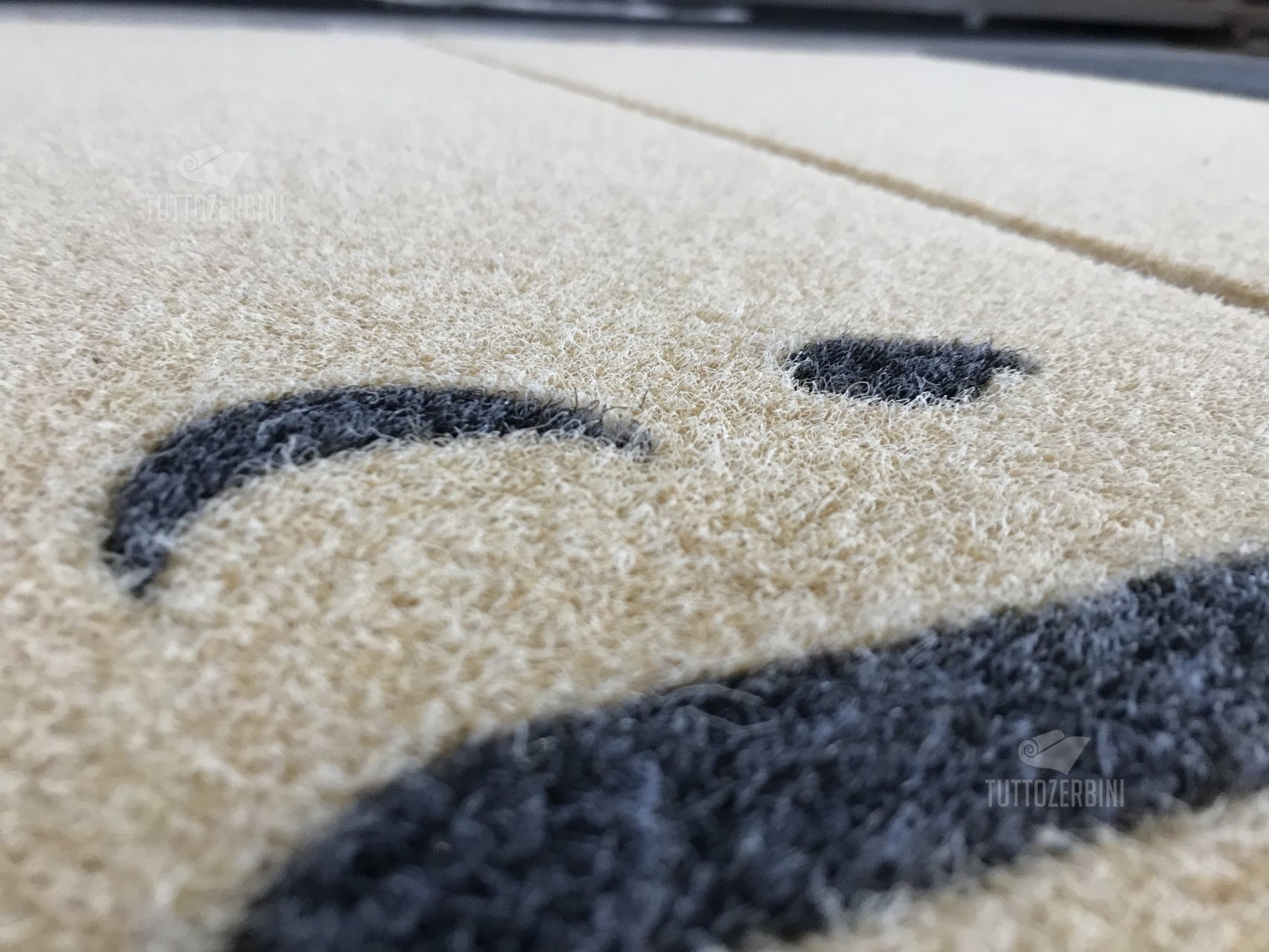 Zerbino personalizzato intarsiato a mano in cocco sintetico - #7074