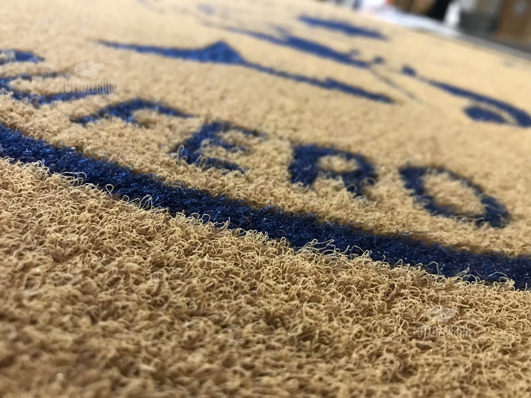 Zerbino personalizzato intarsiato a mano in cocco sintetico - #7147