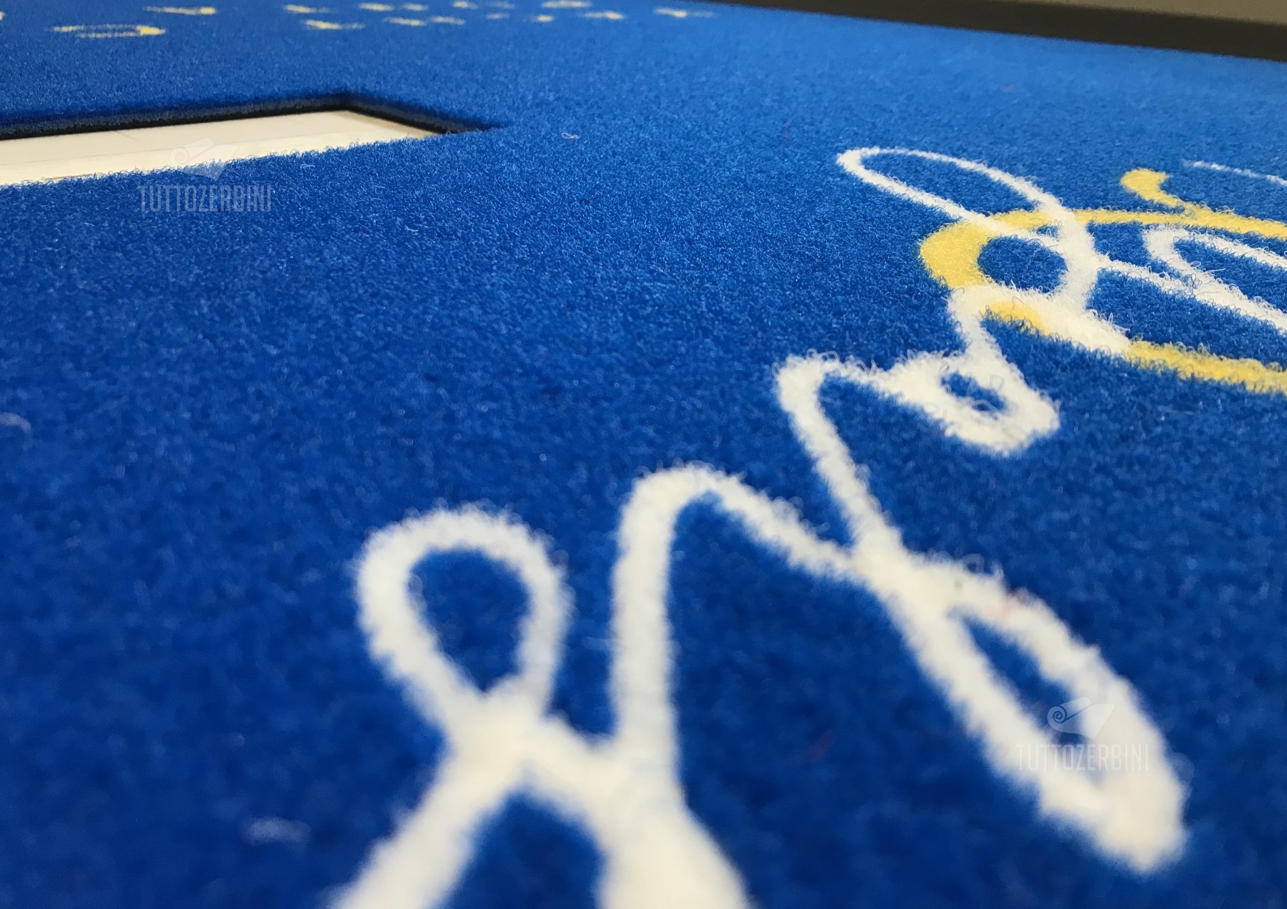 Zerbino personalizzato intarsiato a mano in cocco sintetico - #7190