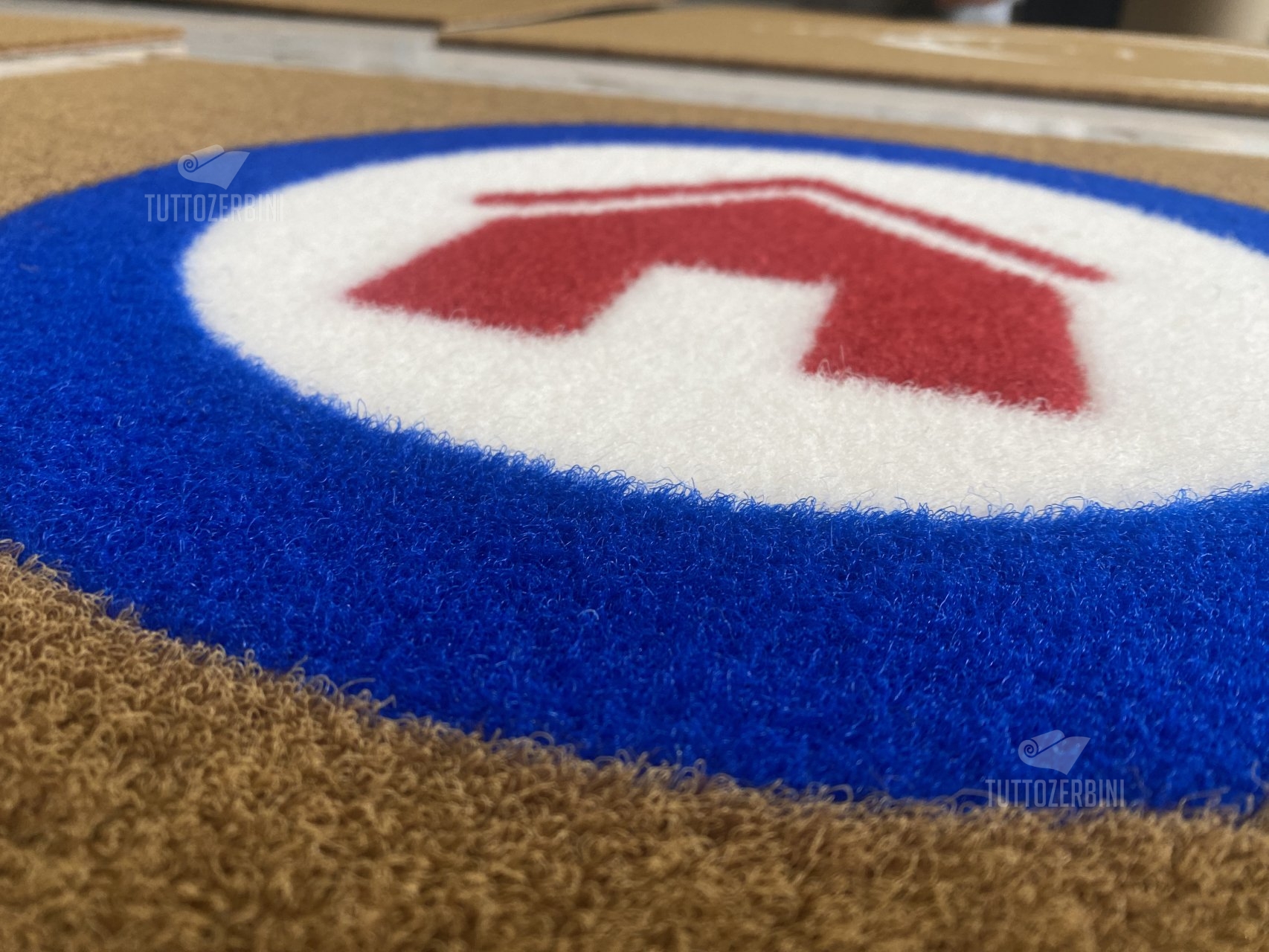 Zerbino personalizzato intarsiato a mano in cocco sintetico - #7228