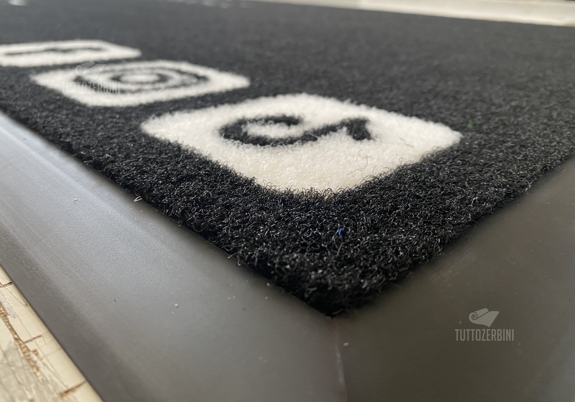 Zerbino personalizzato intarsiato a mano in cocco sintetico - #7243