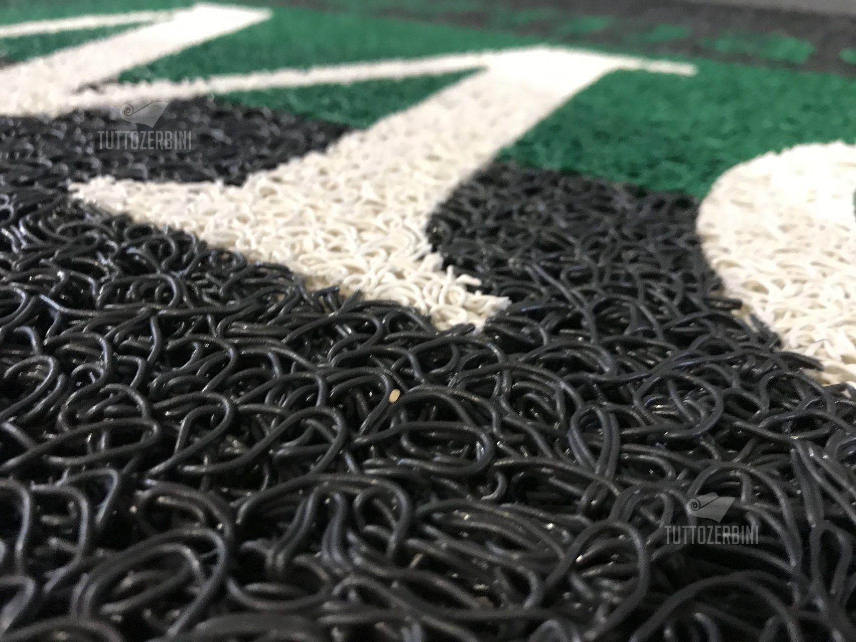 Zerbino personalizzato intarsiato a mano in ricciolo di vinile - #7036