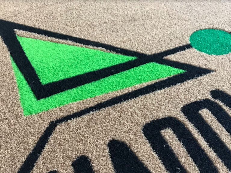 Zerbino con logo aziendale: una marcia in più per la tua attività