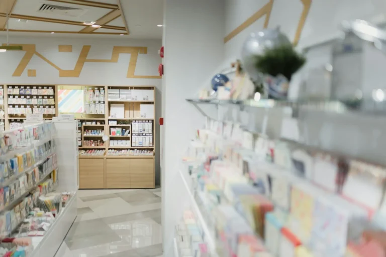 Tappeto personalizzato farmacia: come migliorare l’estetica e l’igiene del tuo locale