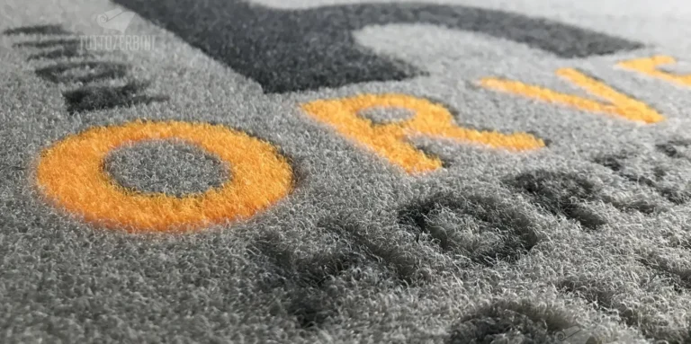 Zerbino con logo aziendale: la chiave per un branding visivo indimenticabile