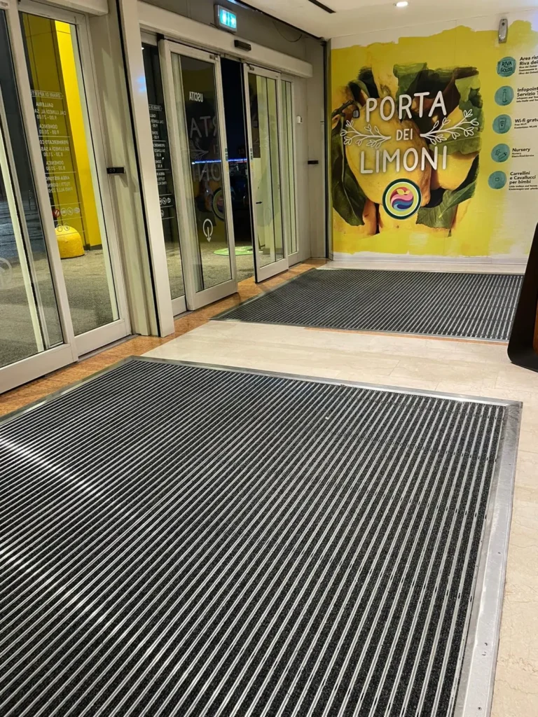 Tappeti tecnici alluminio feltro